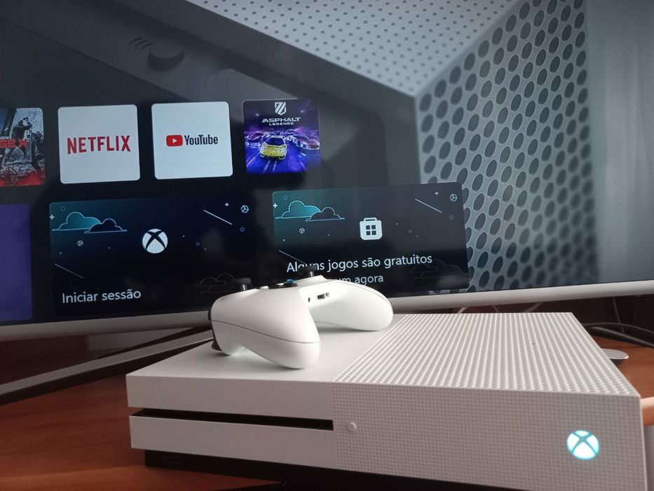 X box one s com comando xbox