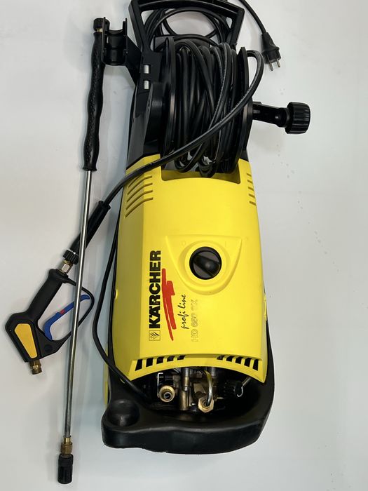 Професійна мийка karcher HD 650SX
