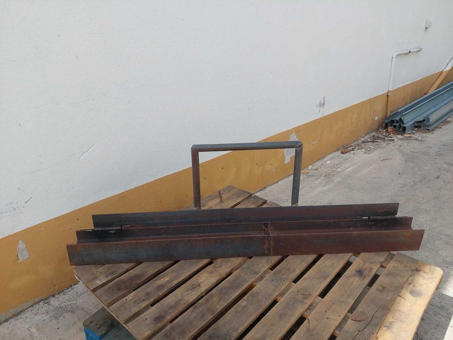 Quinadeira de chapa manual