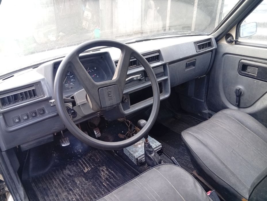 Автомобиль таврия