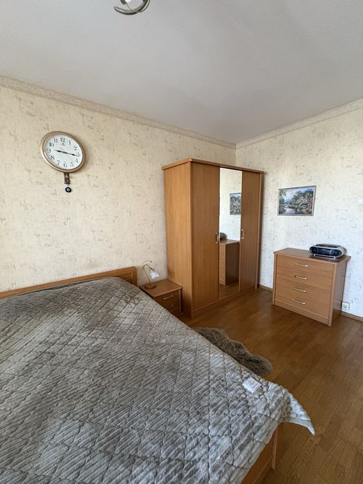 Продаж Бажана 36, 3кім., м.Харківська з видом на два озера