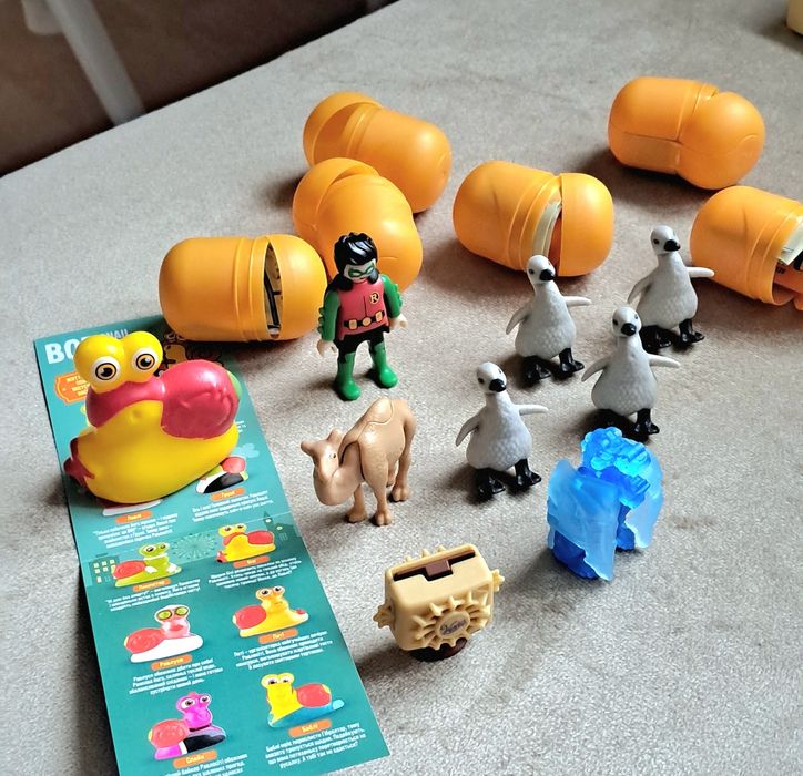 Фігурки kinder, вкладки до natoons  малята