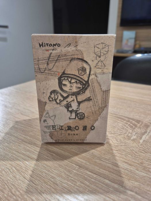 Фігурка Hirono Echo - Daydreaming (Pop Mart)