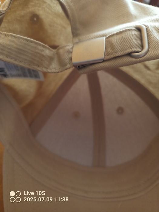 Męska  czapka z daszkiem firmowa /Uniseks