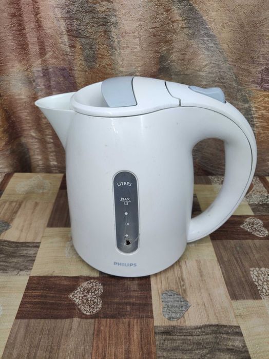 Электрочайник, электрический чайник PHILIPS HD 4646.