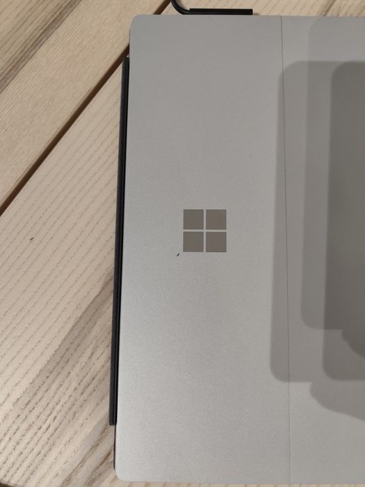 Microsoft Surface Pro 4 i5 / 4GB / 128GB LER DESCRIÇÃO