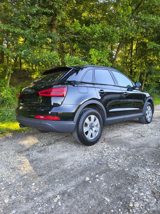 Sprzedam Audi Q3 2014