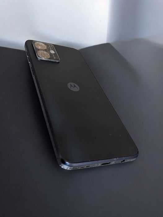 Motorola moto g54 5G – 8 GB RAM / 256 GB –  bardzo dobry stan