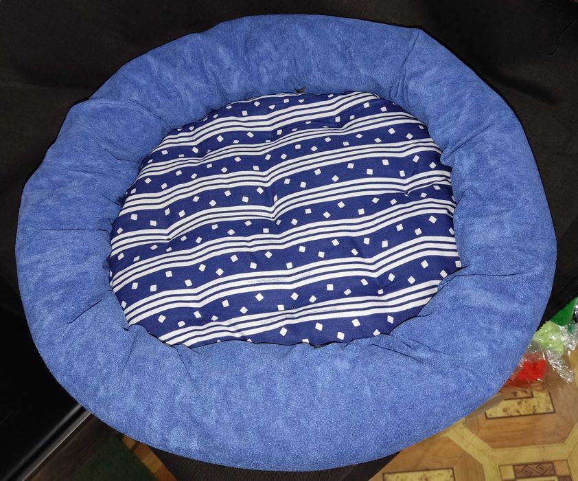 Лежак для котів/маленьких собак зі знімною подушечкою, зручний, d40см