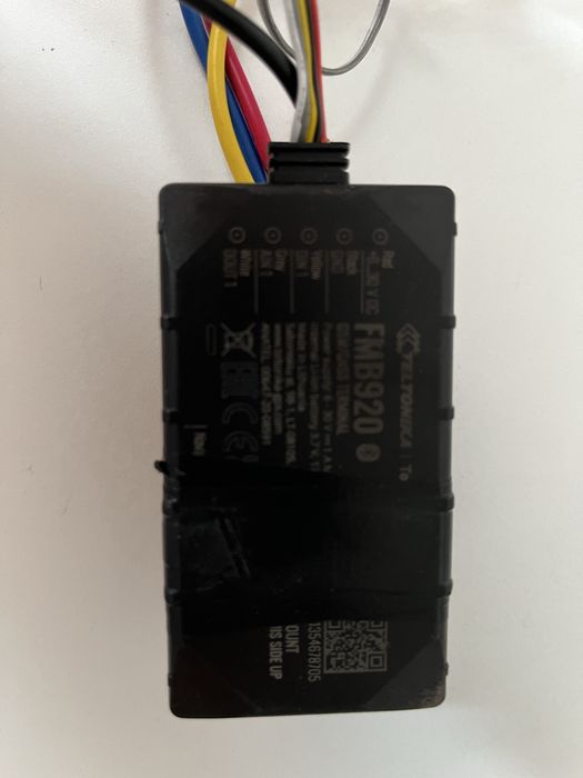 Трекер в авто трекер для таксі або оренди авто