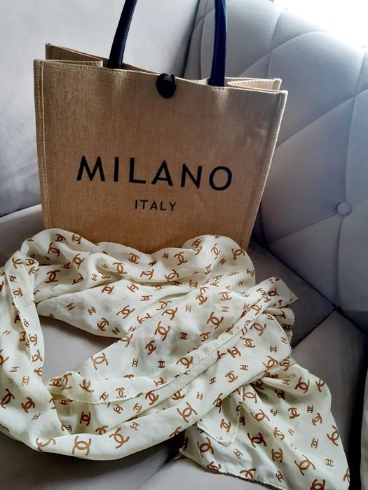 Apaszka kremowa piękna