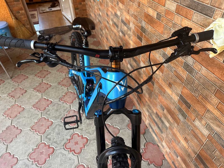Електровелосипед CONWAY Xyron 29"XL" Shimano DEORE 1x11, FOX 36, 160 mm, BOSCH Line CX GEN 4, 750 Wh ENDURO