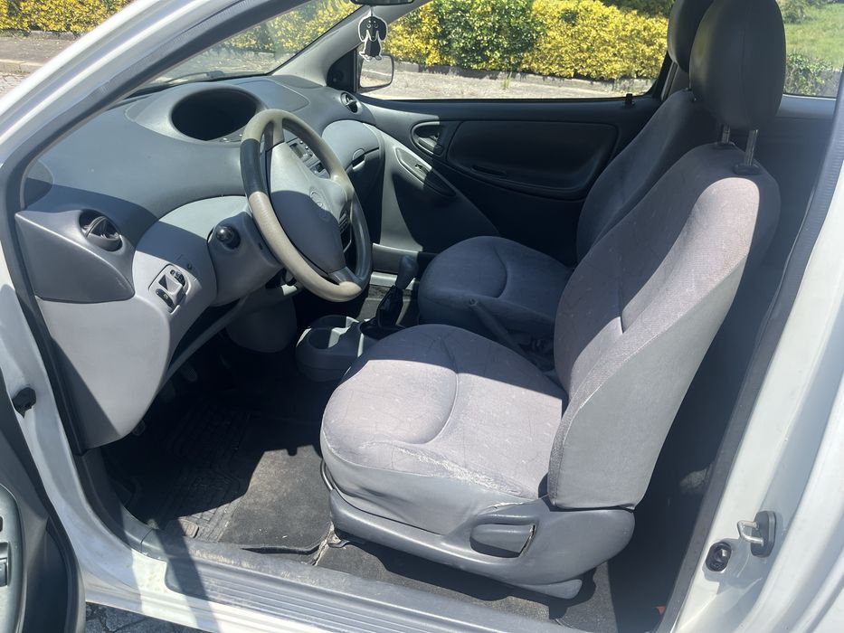 Toyota yaris 1.0