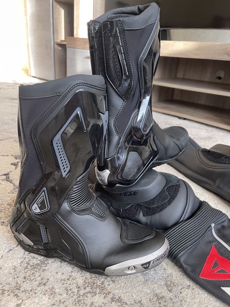 Dainese TORQUE 3 990 .