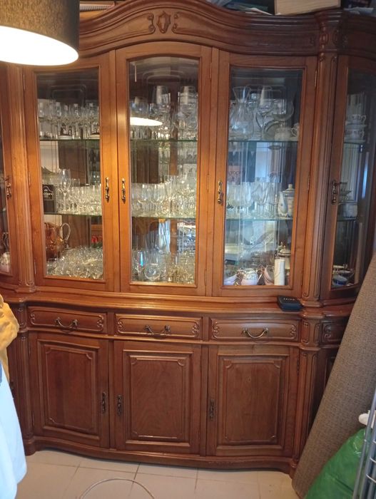 Mobília de sala em cerejeira em óptimo estado