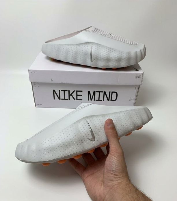 Шльопанці Nike Mind 001