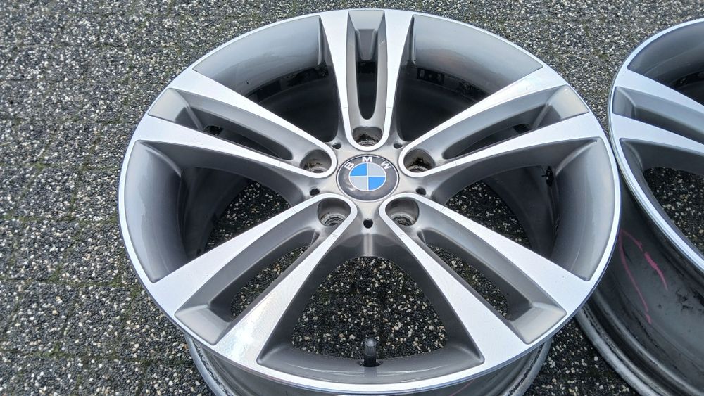 18"  BMW oryginal F30 F10   5x120  8j et34 Styling 397  Super Stan Jak Nowe  X1 X3 e46  e90  wklesle