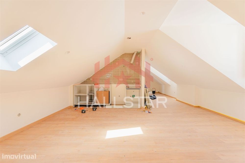 Apartamento T2 Novo / Cozinha Equipada / Vista Castelo de Leiria