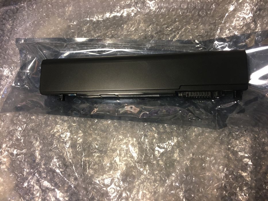 Bateria portatil Toshiba - PA3831U-1BRS