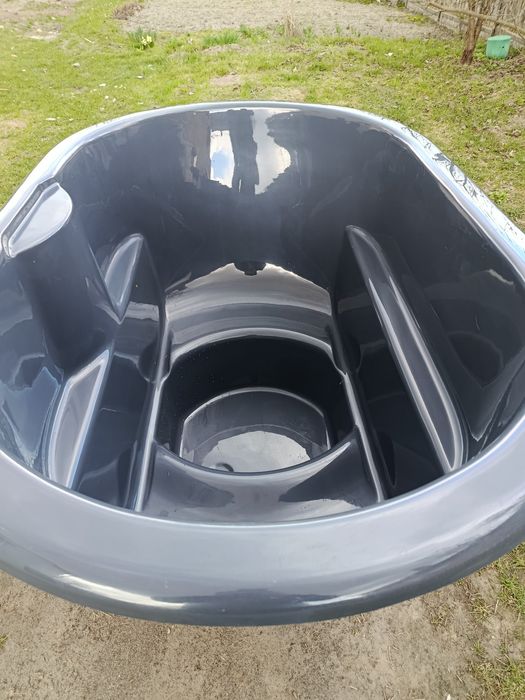 Hot tuba , gorąca beczka , wkład do bali ogrodowej , morsowanie ,.