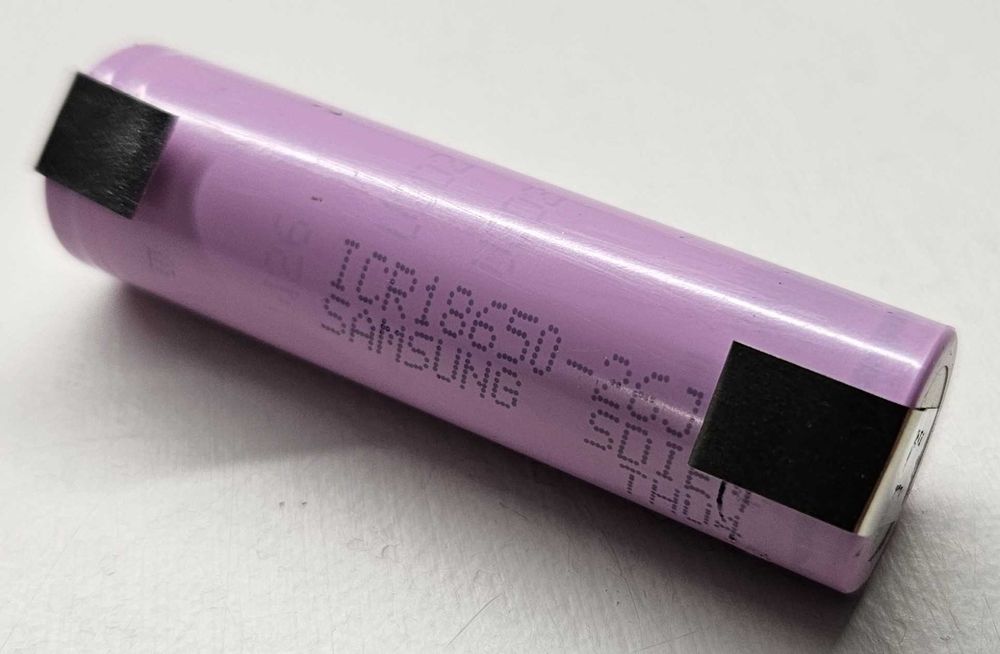 Ogniwa Li-ion 18650 Samsung 2600mAh z blaszkami lub bez