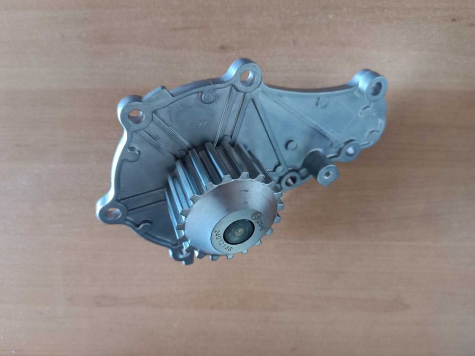 Помпа охолодження  1.6 HDi Peugeot, Citroen, Volvo, Ford, Mazda, Opel