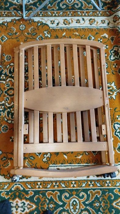 Дитяче ліжко з матрацом