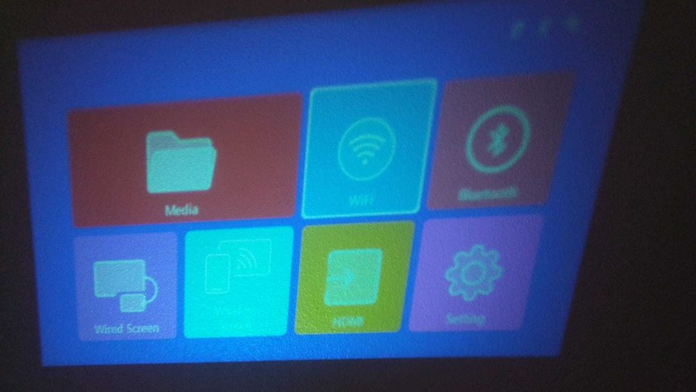 Projetor Magcubic HY300 Pro - Branco - Novo!!