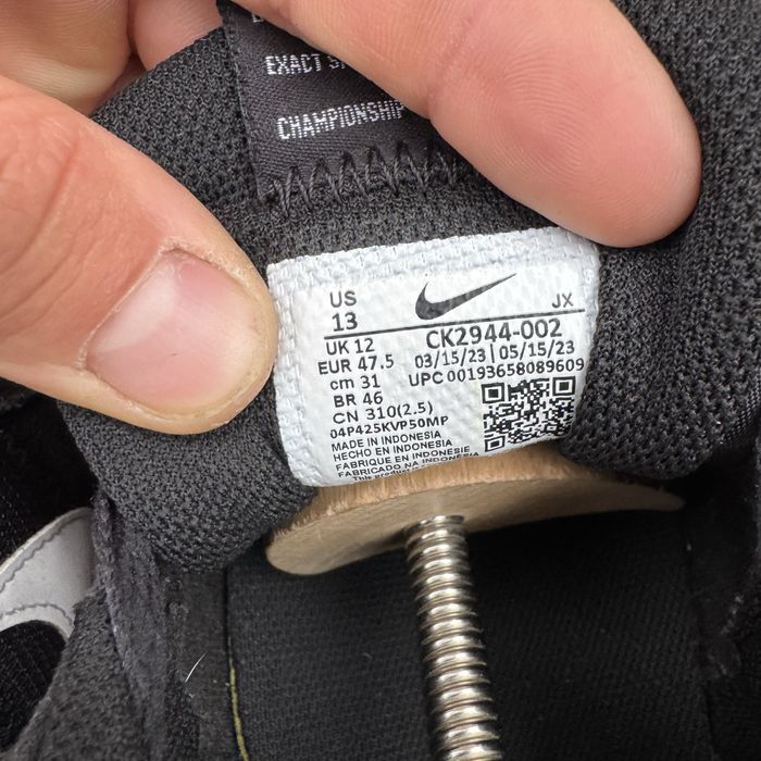 Кроссовки Nike Venture Runner Black, 47,5 размер, Оригинал, Кросівки