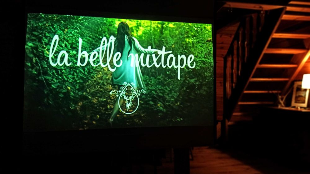 Domek Leniwiec: Jacuzzi, Kominek, Las, Rzeka. Komfort, Relaks, Spokój