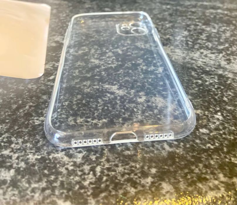 Прозрачный силиконовый чехол для iPhone 11