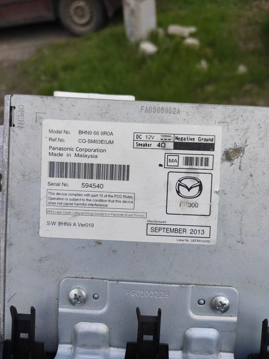 Продам штатную магнитолу mazda 3 bm