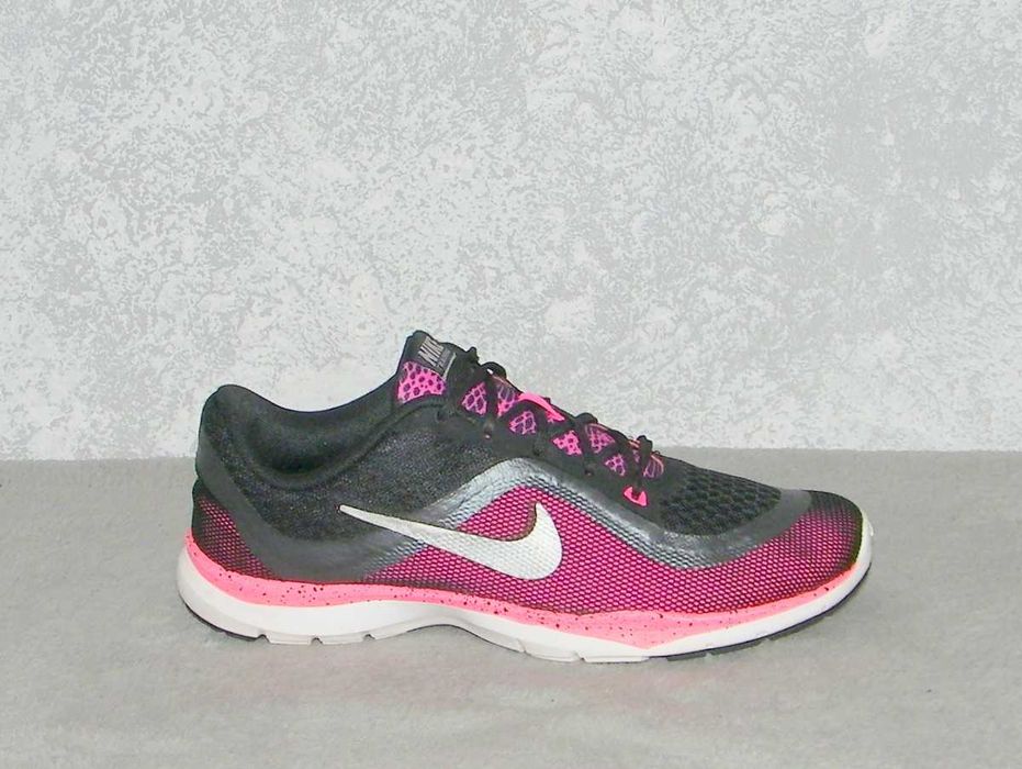 NIKE FLEX TRAINER 6 - LEKKIE - rozm 37,5 - Znakomite !!!