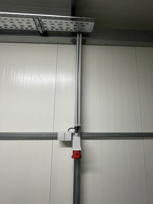 Serviços de Instalações Elétricas Industriais e Comerciais