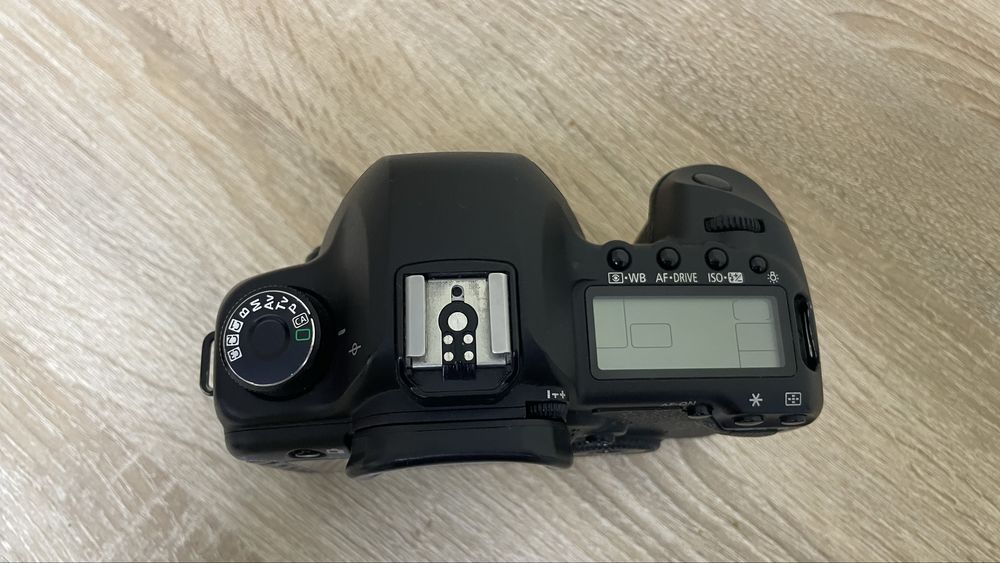 Canon 5D Mark II Body (під відновлення або запчастини)