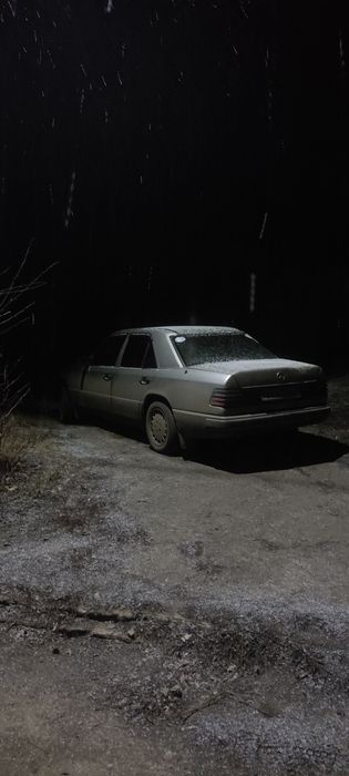 Мерседес 124 1986