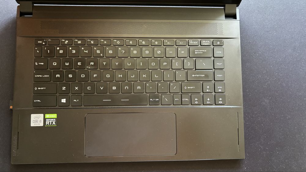 MSI GS66  Laptop gamingowy 2x2TB SSD 32GB RAM RTX2080