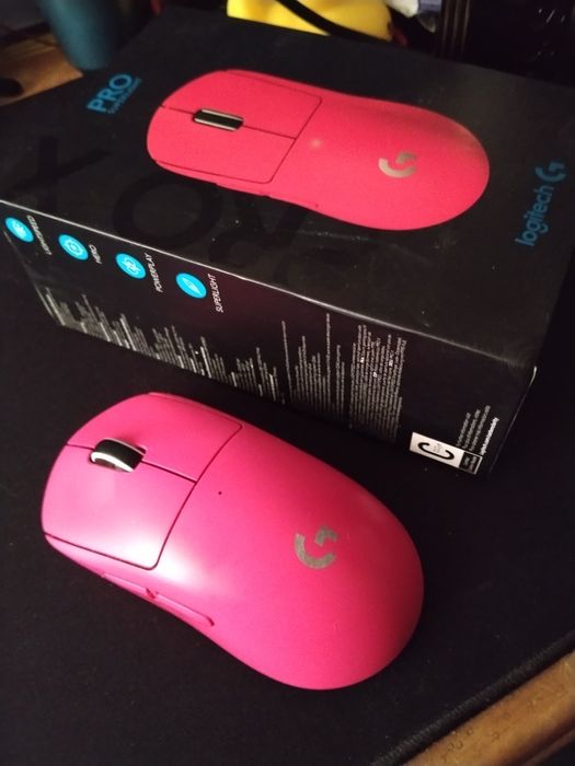 Rato Logitech Pro X Superlight com upgrades
