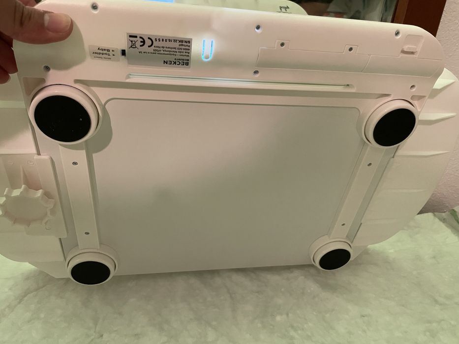Balança Digital de Bebé BECKEN Baby BCS-2973 (Até 20kg) – Como Nova