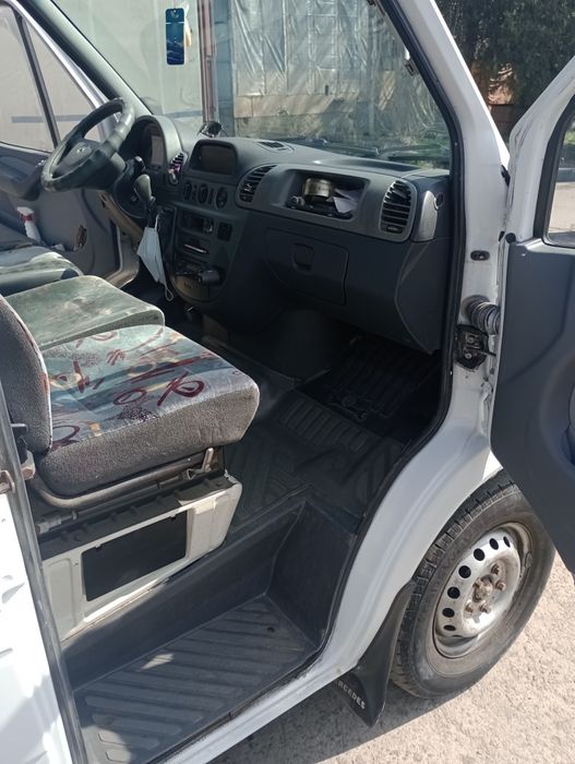 Mercedes sprinter (автобус)