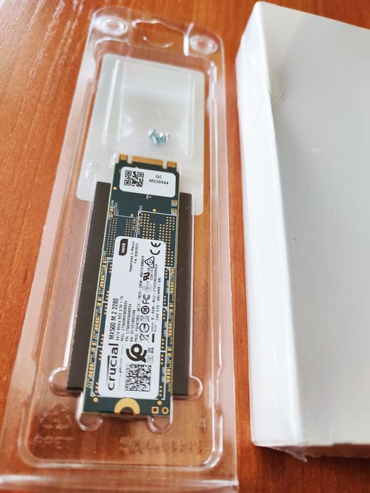 Dysk SSD Crucial MX500 500GB m.2 SATA + obudowa m.2 SATA. Nowe.