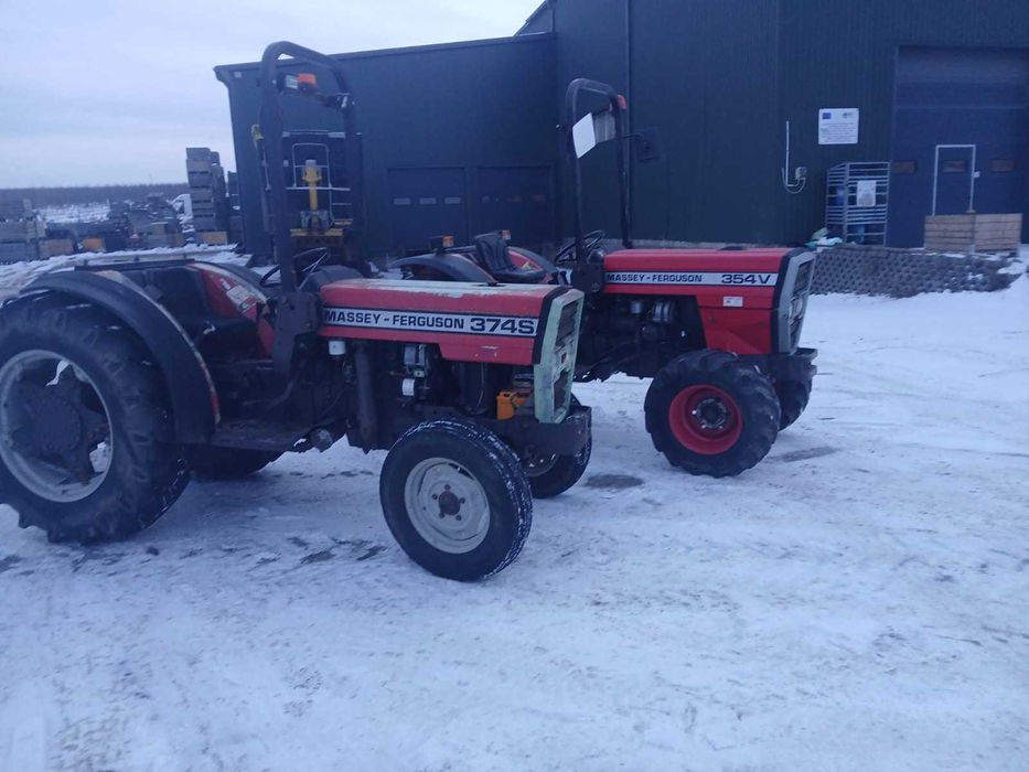 Ciągnik sadowniczy Massey Ferguson 374S