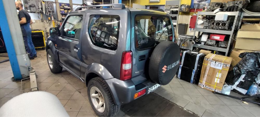 Koła suzuki 5x139.7 nokian wrc3 205 70 R15