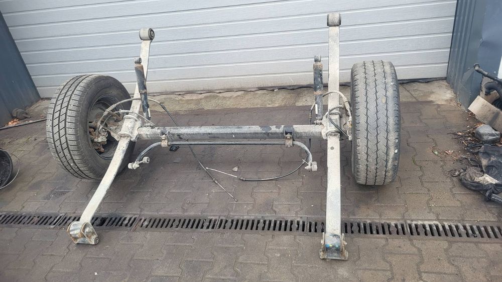 Рейка Ступиця Супорт Підрамник Балка Крафтер 2 Crafter MAN tge