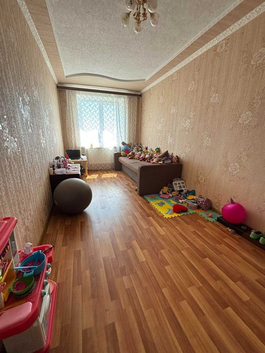 Продаж 2-кімнатної квартири місто Узин.