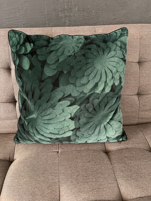 Almofada com capa da IKEA