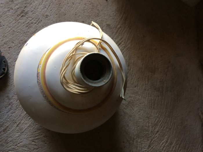 Candeeiro utilitário e decorativo