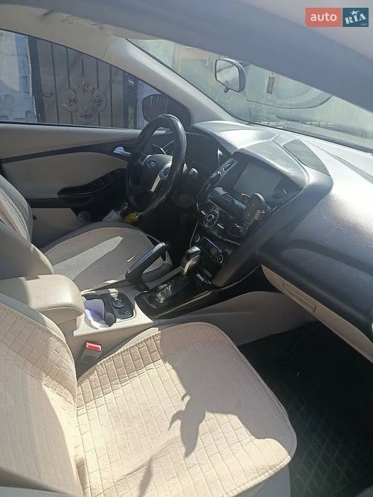 Ford focus Electric 2012   23 kw.
