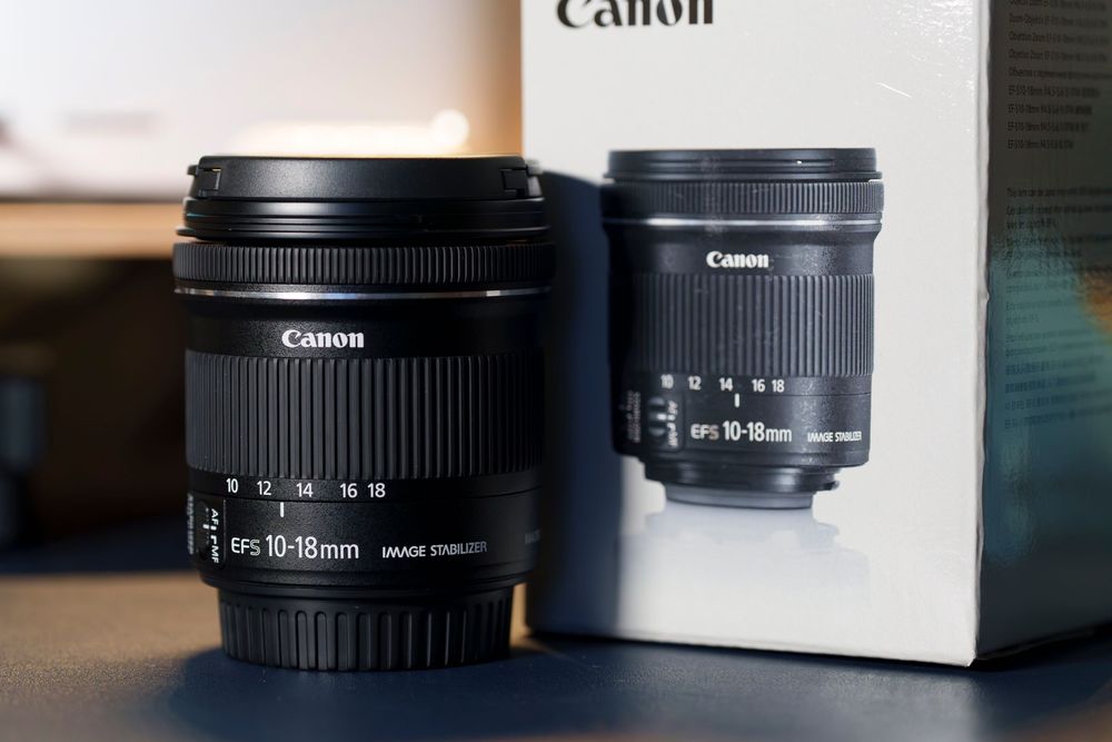 Canon 10-18mm f/4.5-5.6 IS STM – Como Nova