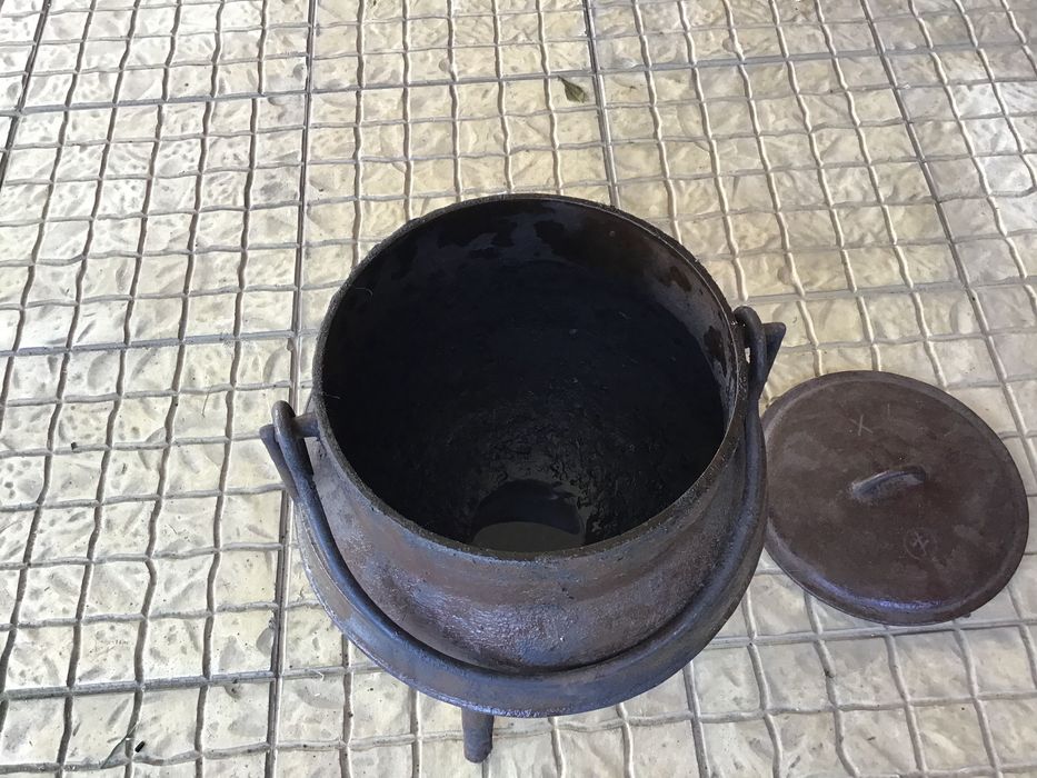 Panela de 10 l  em ferro